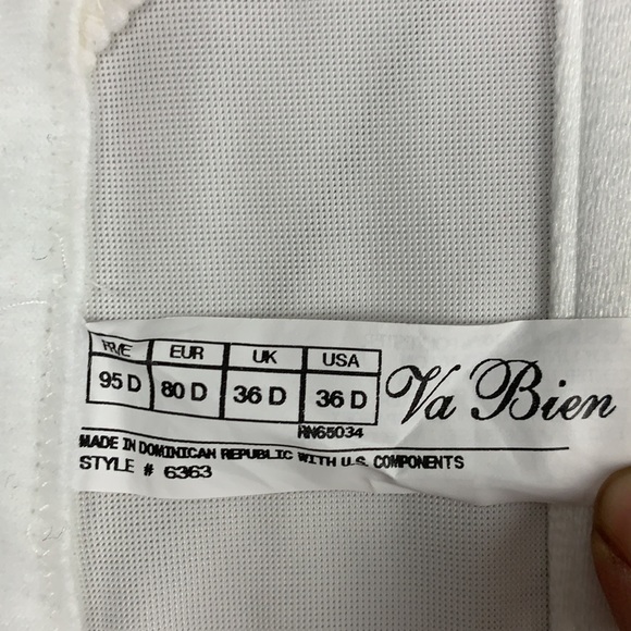 Va Bien white plunge bustier size 36D - Picture 6 of 7